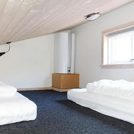 2 Bedroom Gorgeous In Gudhjem